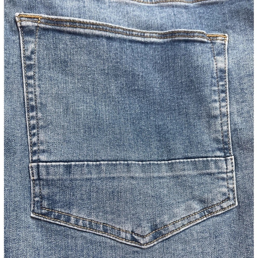Arizona Jean Co. Men's Advance Flex 360 Jeans Athletic Taper 52x30 NWT - Picture 3 of 6
